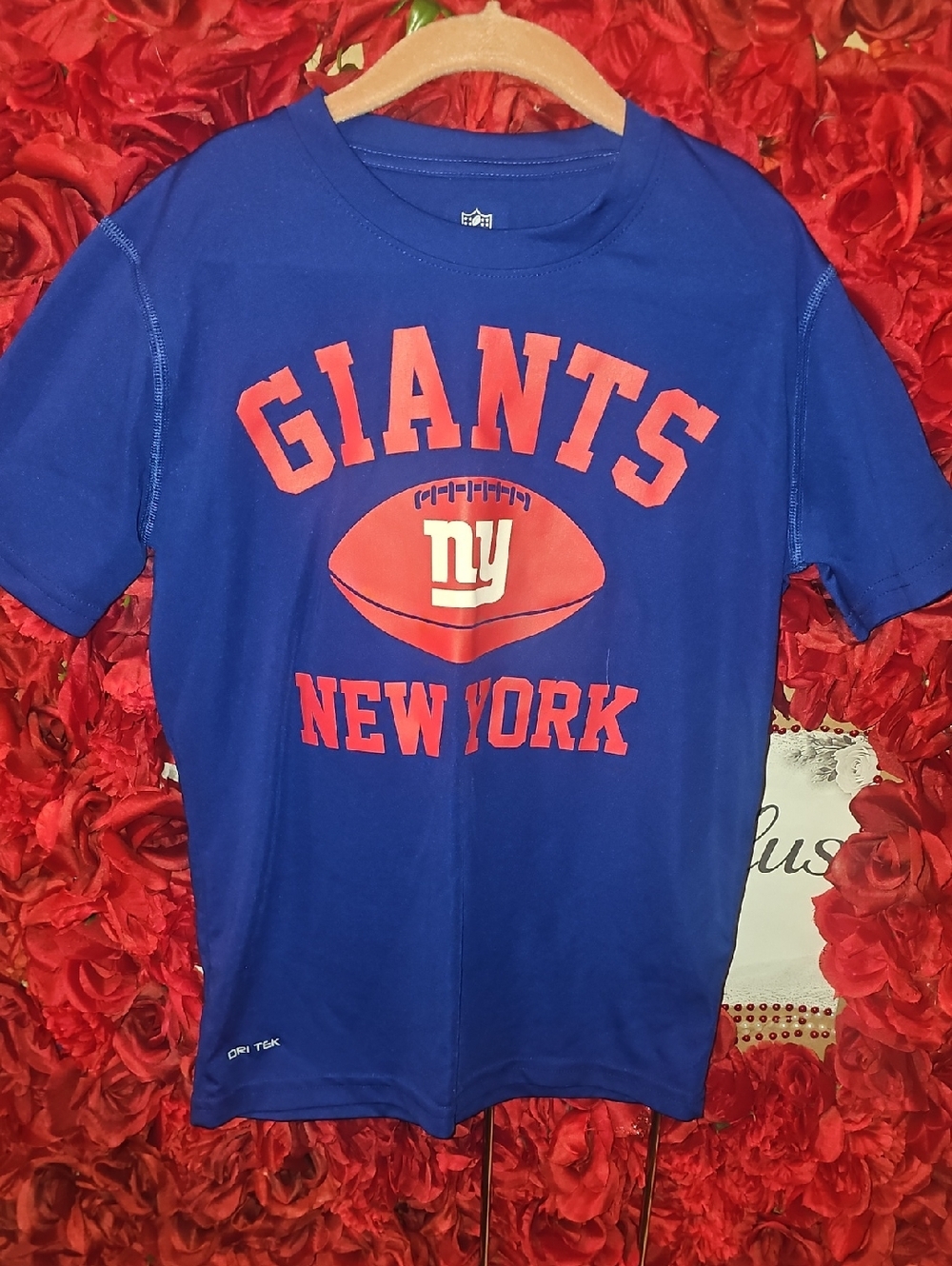NFL Kids Royal Blue Tee with Red Logo Size Small (8)